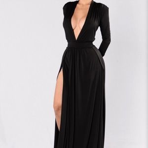 Fashion nova black dress